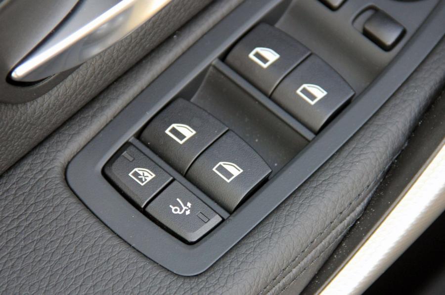  BMW 3-Series GT 2014 года  (фото 7 из 154)